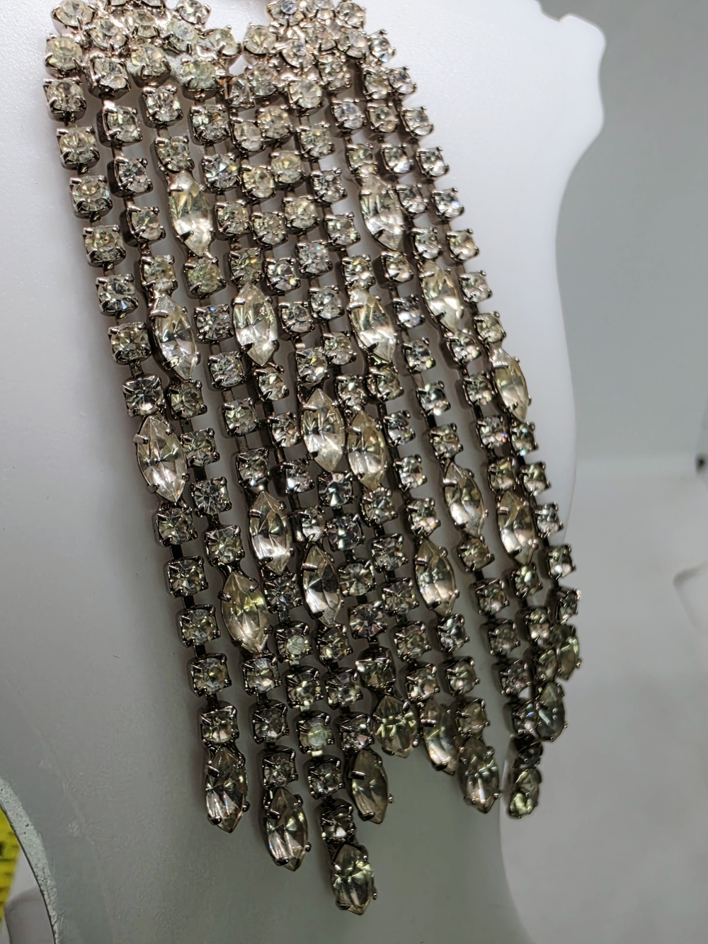 Vtg Art Deco Rhinestone Chandelier Waterfall Drop Crystal Earrings Silver Tone - Picture 5 of 8